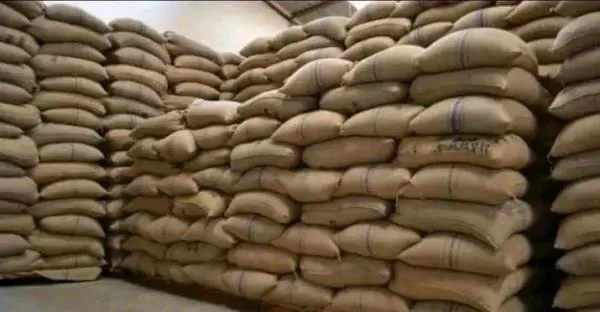 Entrepôt de sacs de cacao